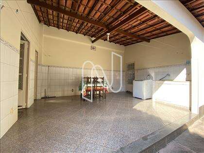 DCE - casa principal