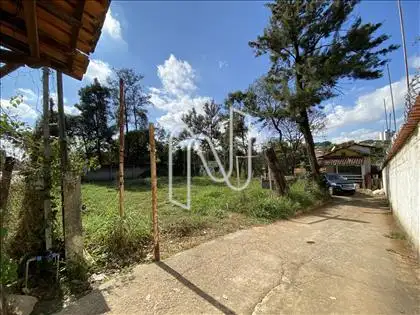 Entrada do imóvel / Campinho