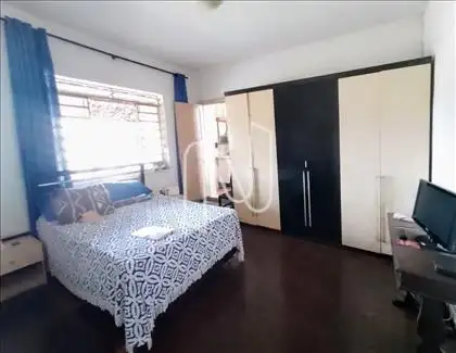  Suite