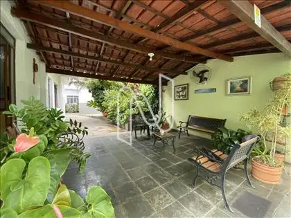 Quintal/Garagem das casas