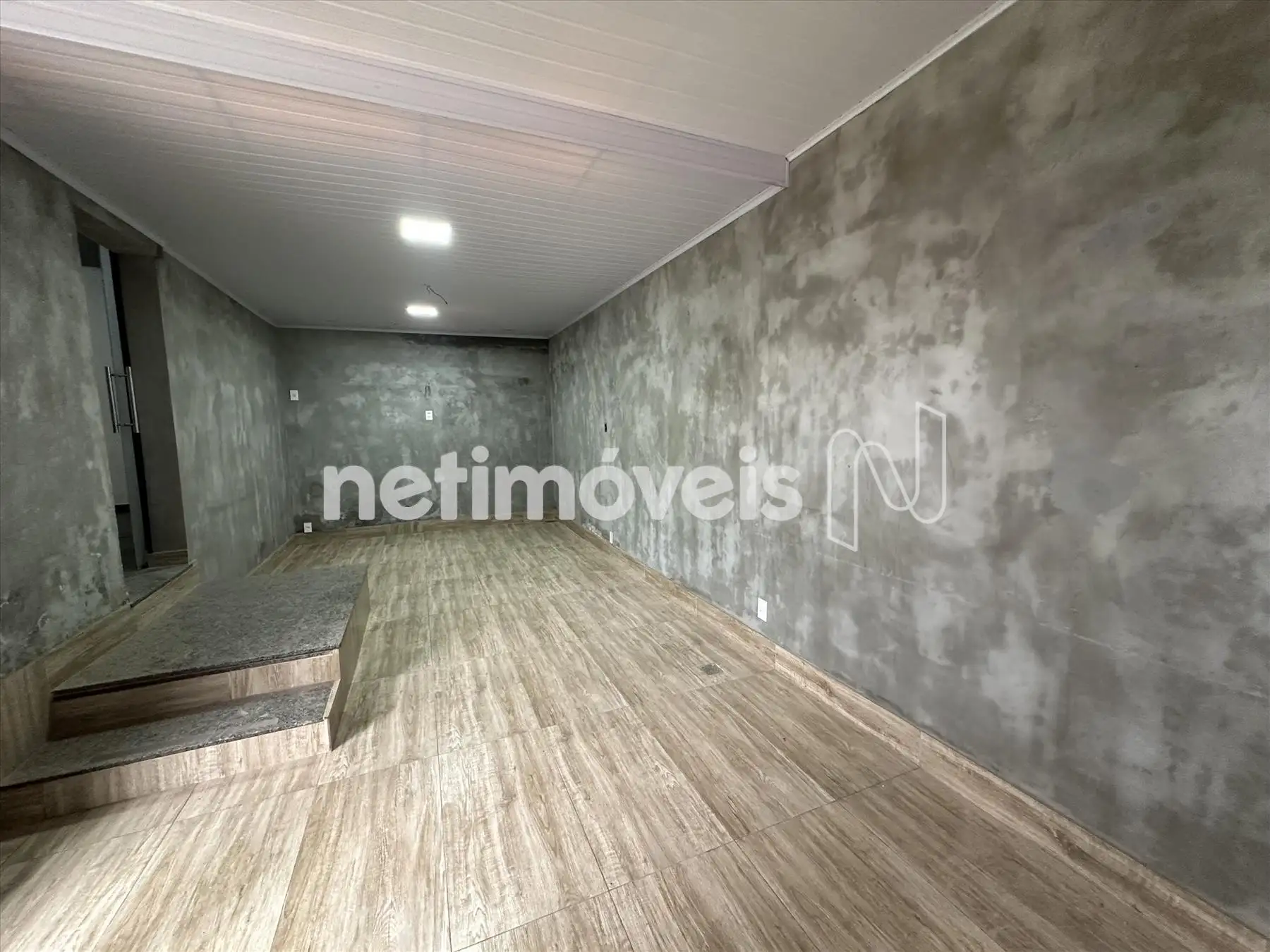 1o andar - casa 2 - ampla sala + cozinha