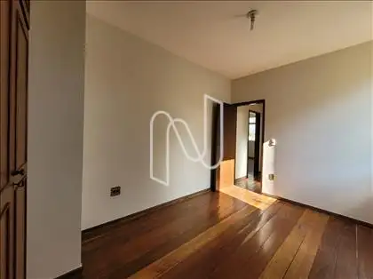 Quarto 2 - B