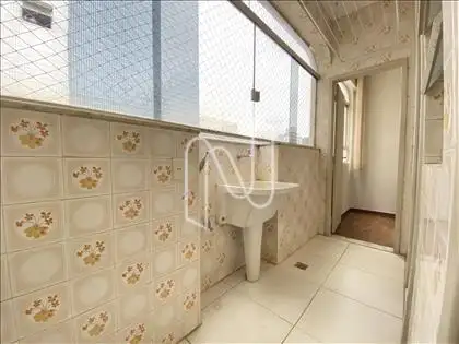 Área de serviços