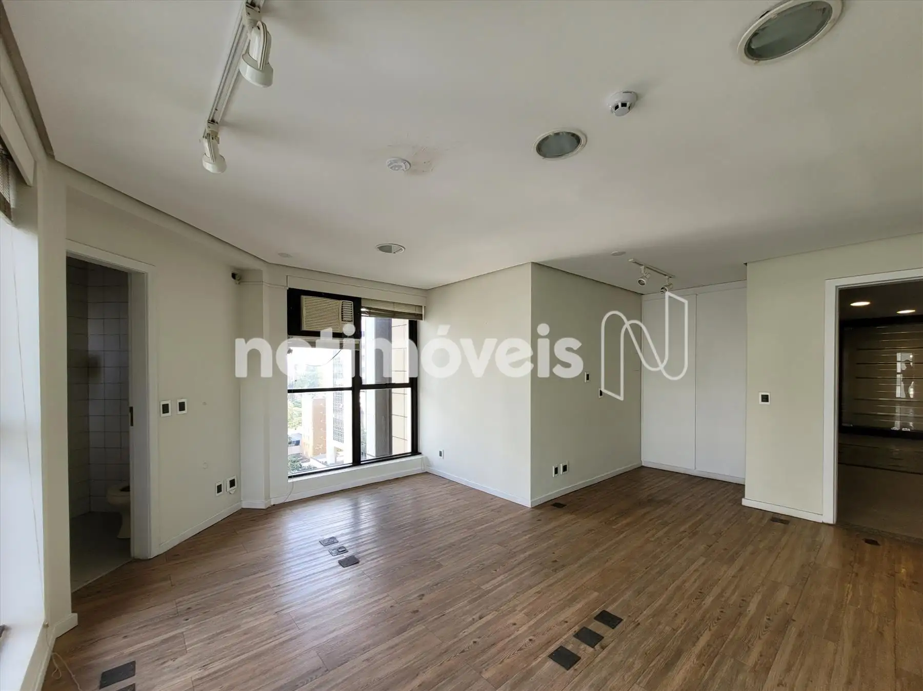 Sala 2: Ambiente - B