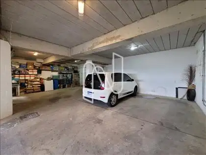 Garagem - A