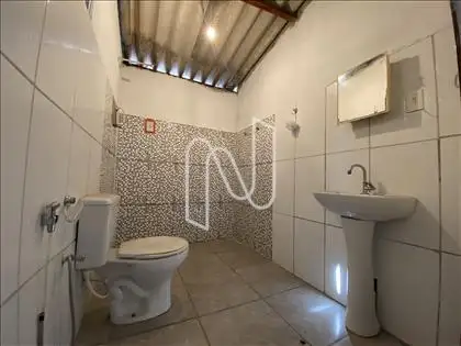 Banheiro social da edícula