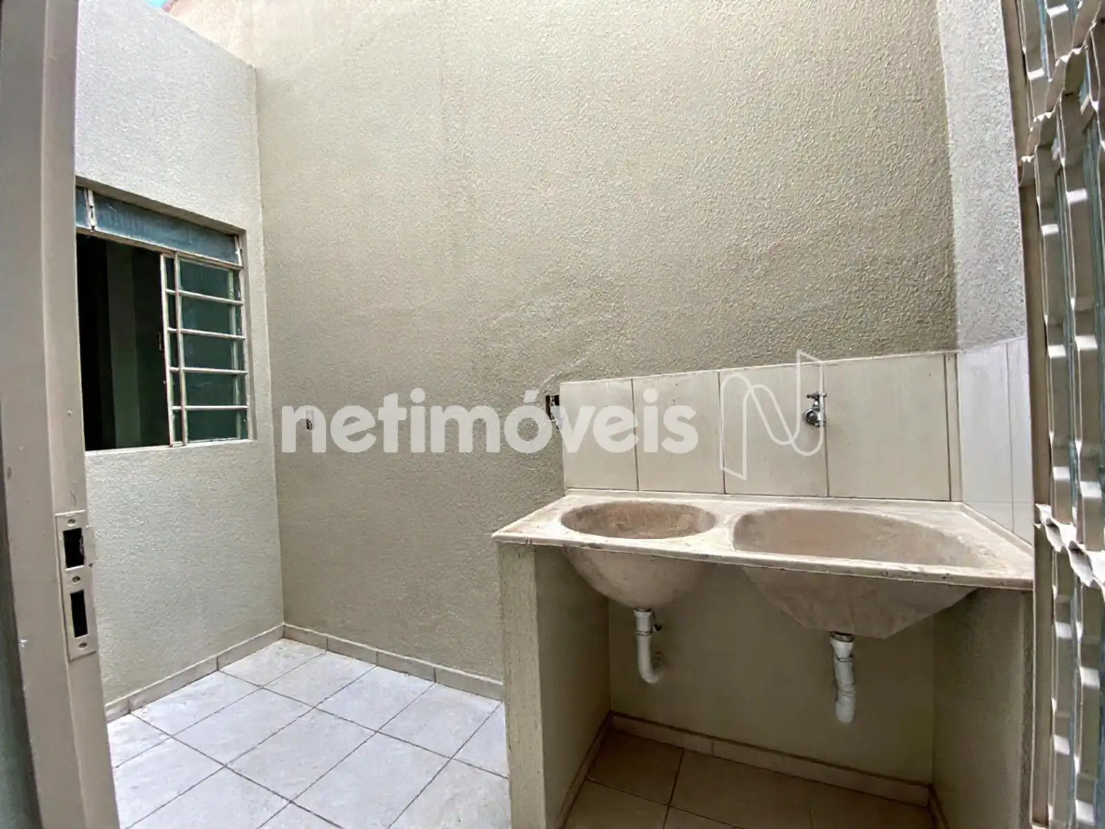 Área de serviços - nível inferior