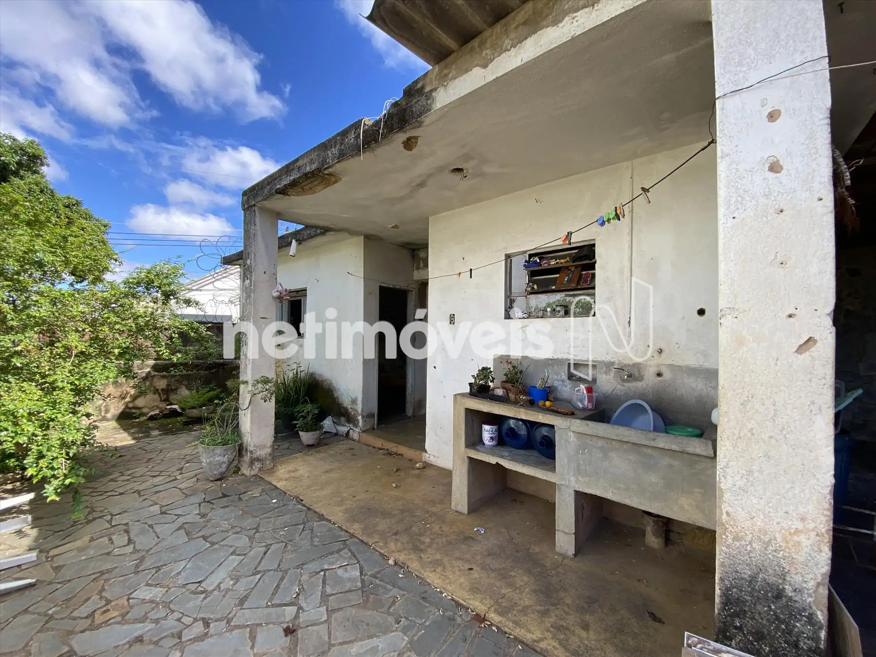 Área externa/Barracão