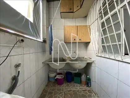 Área dos fundos