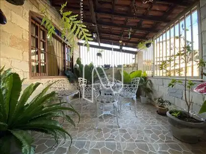 Varanda de entrada