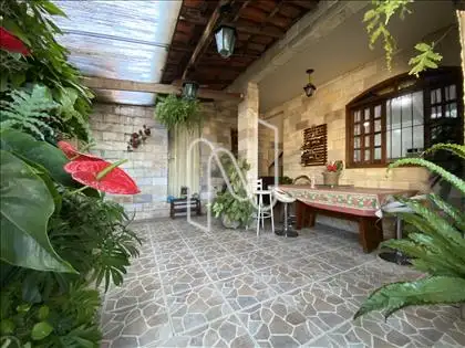 Varanda de entrada