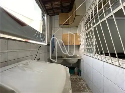 Área dos fundos