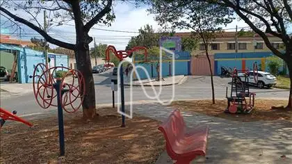  Pracinha em frente