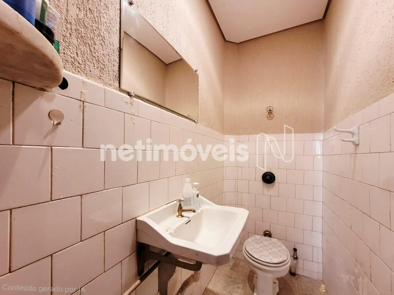 Sala - banheiro - A