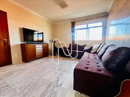  Sala do primeiro pavimento