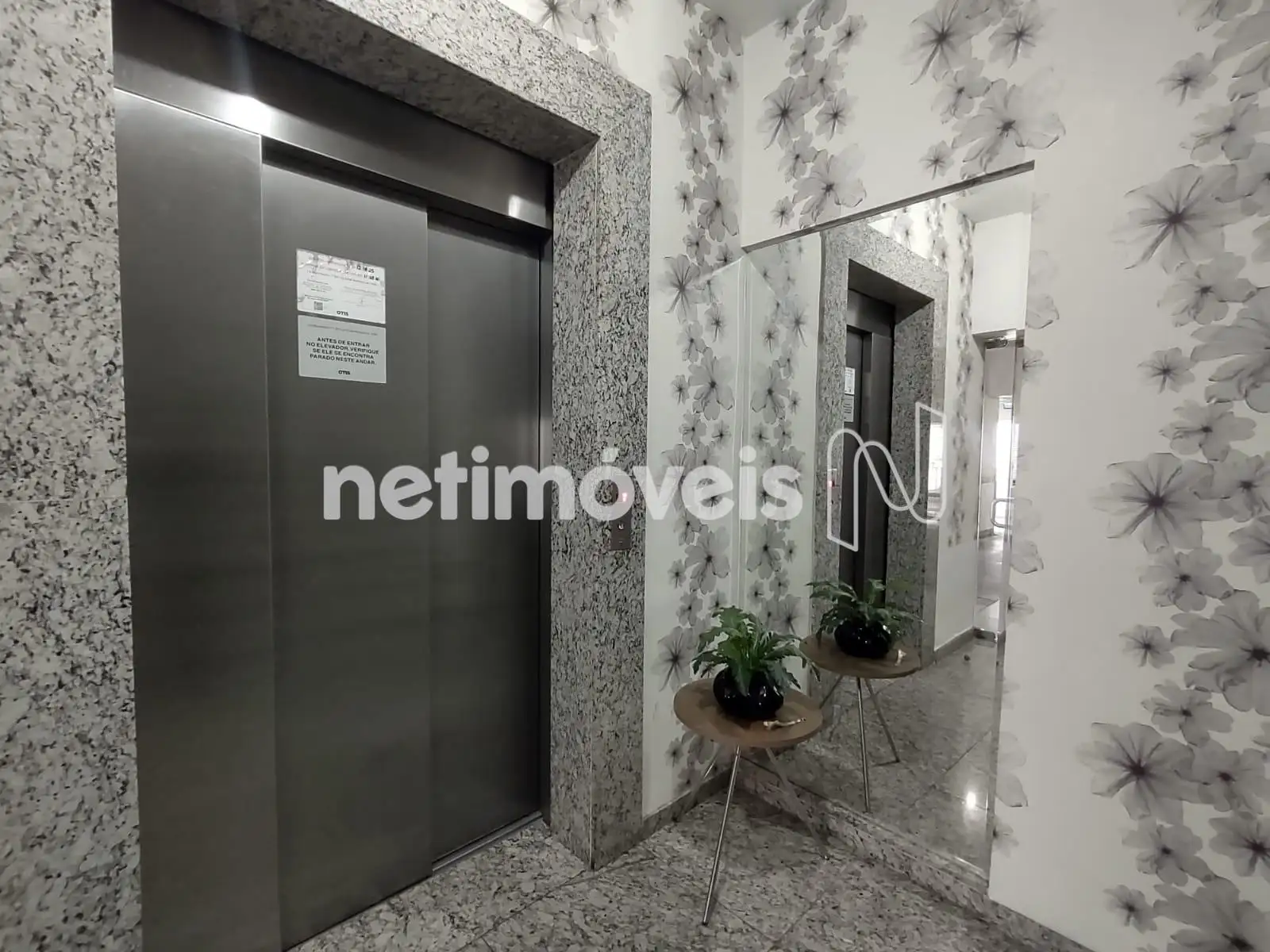 elevador social
