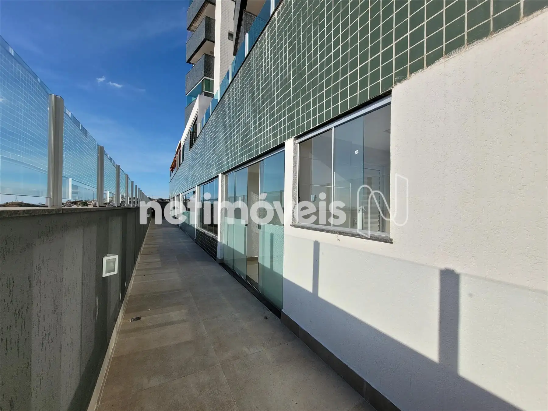 Salão de festas / área externa - F