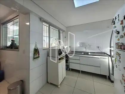 Cozinha + despensa - B