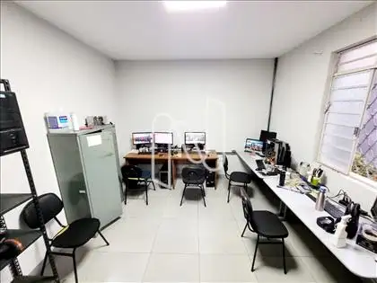 Quarto 4 - B[Comercial] 