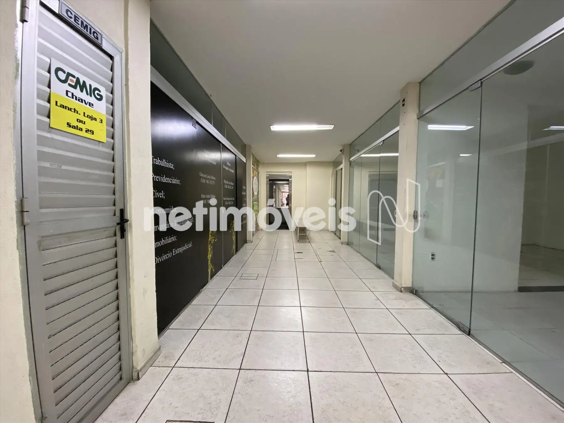 Corredor do primeiro nível