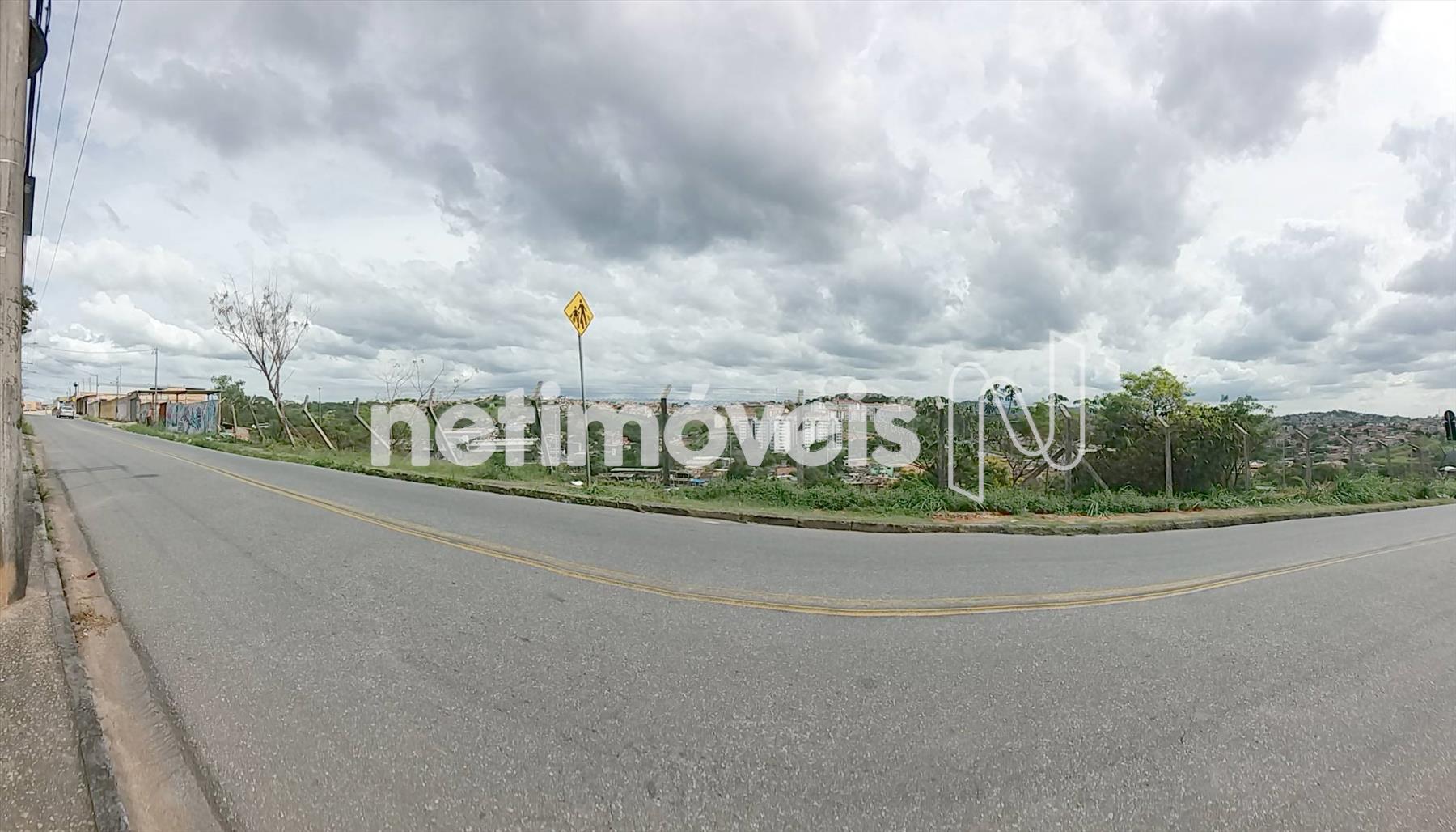 Fundos lateral esquerda