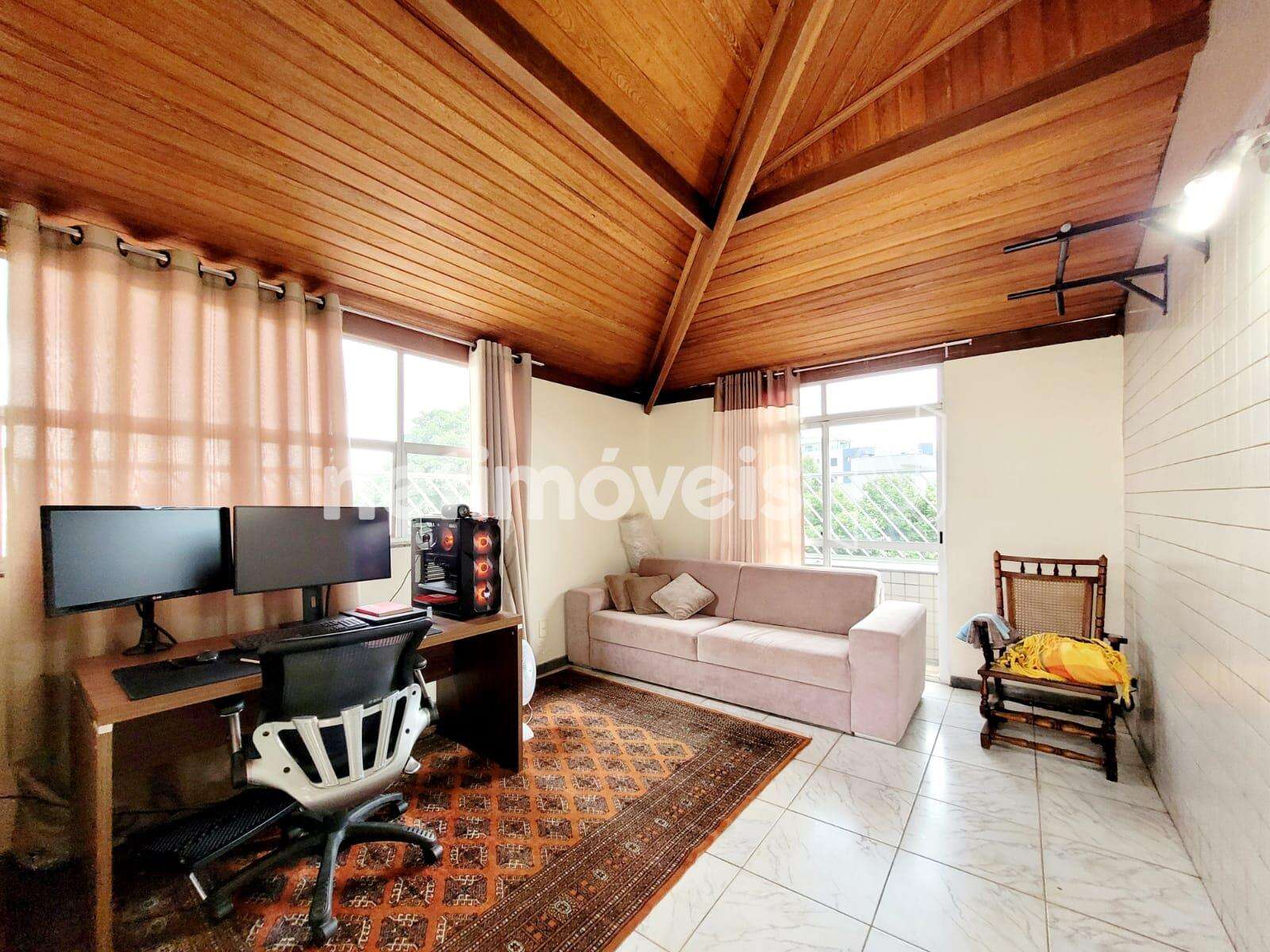 2° Piso: Quarto 4 - A