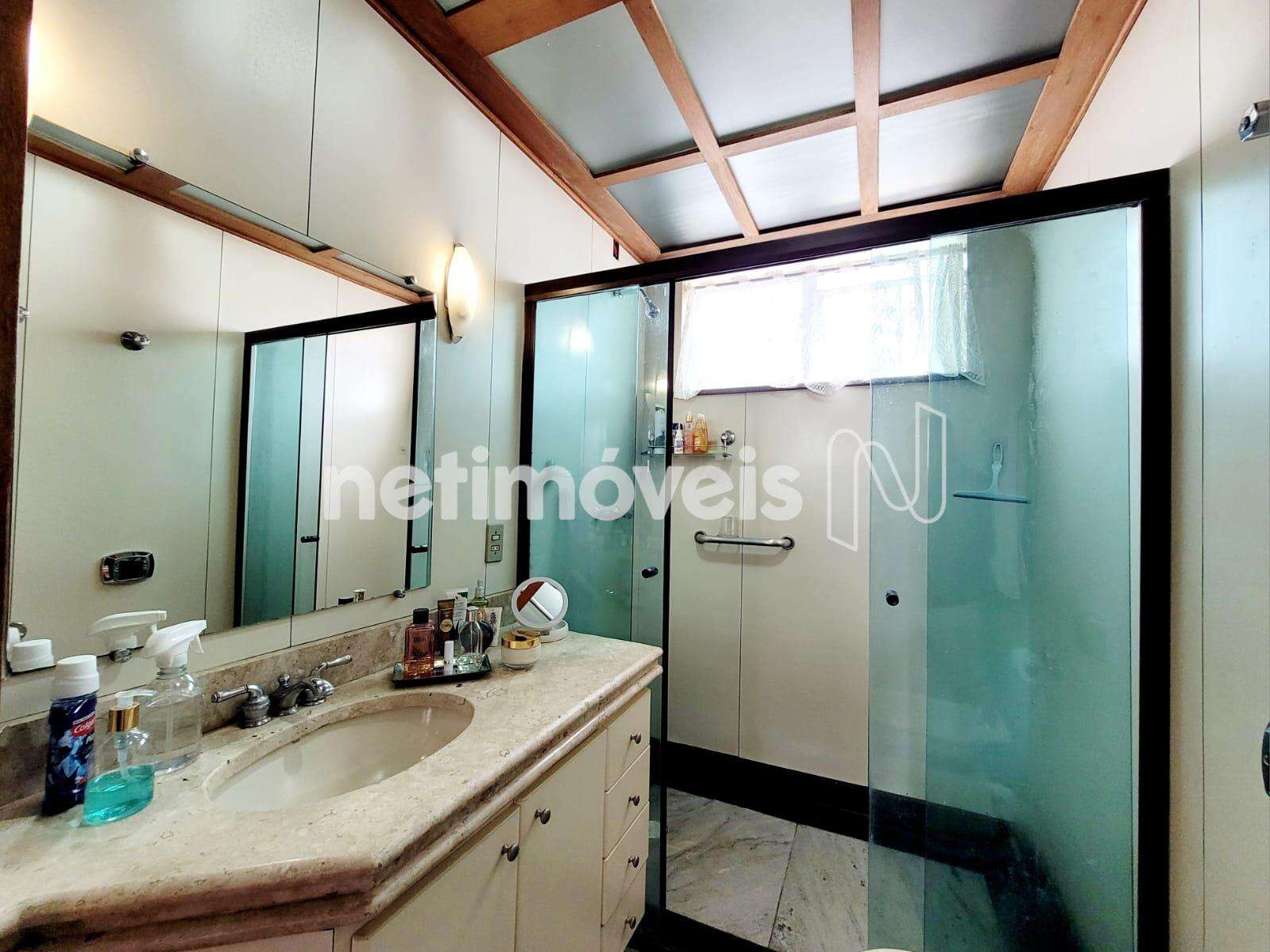 1° Piso: Suíte - D