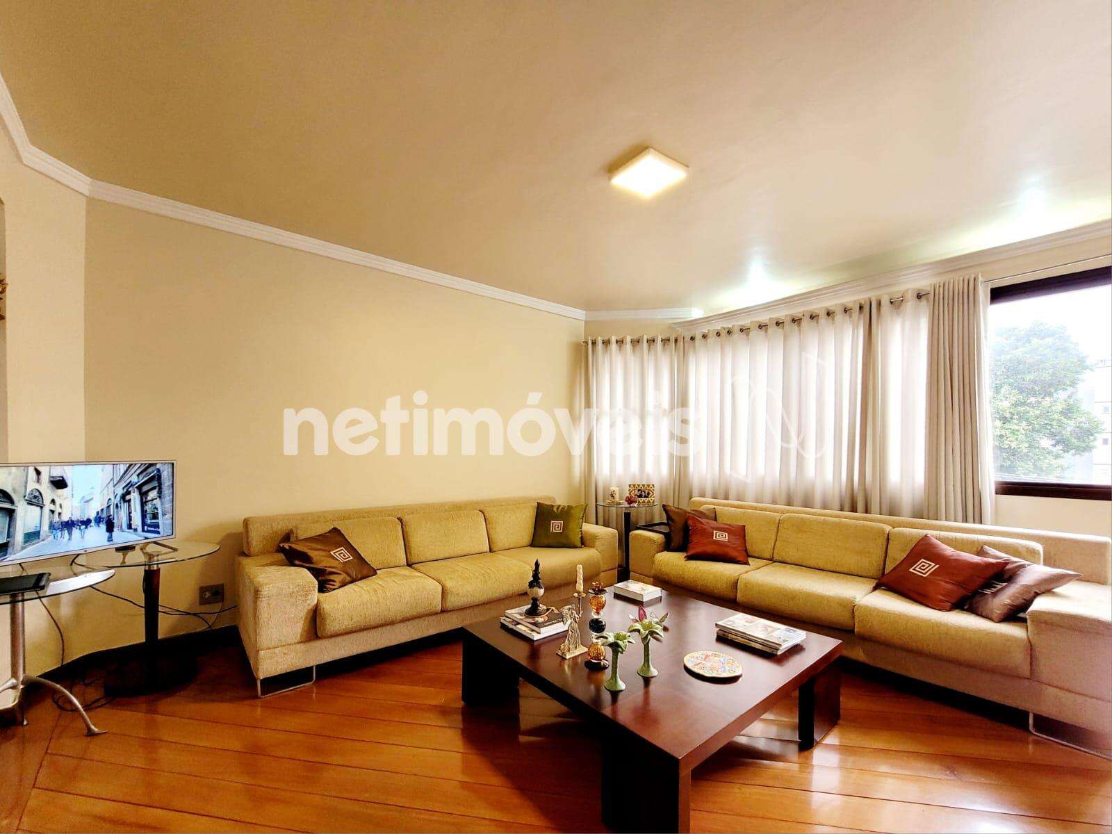 1° Piso: Ampla sala - B