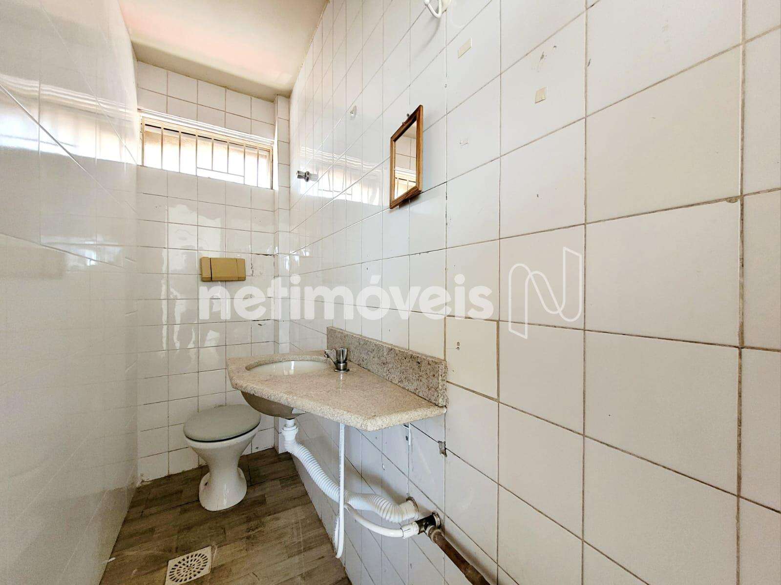 Mezanino: banheiro da sala - A