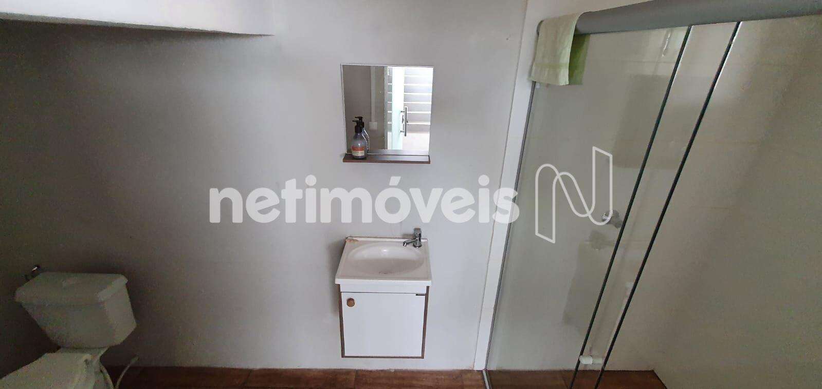 1o piso - Banheiro- C
