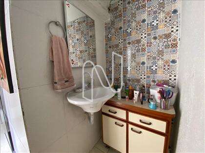     Casa 03 - Banho estilo toucador 