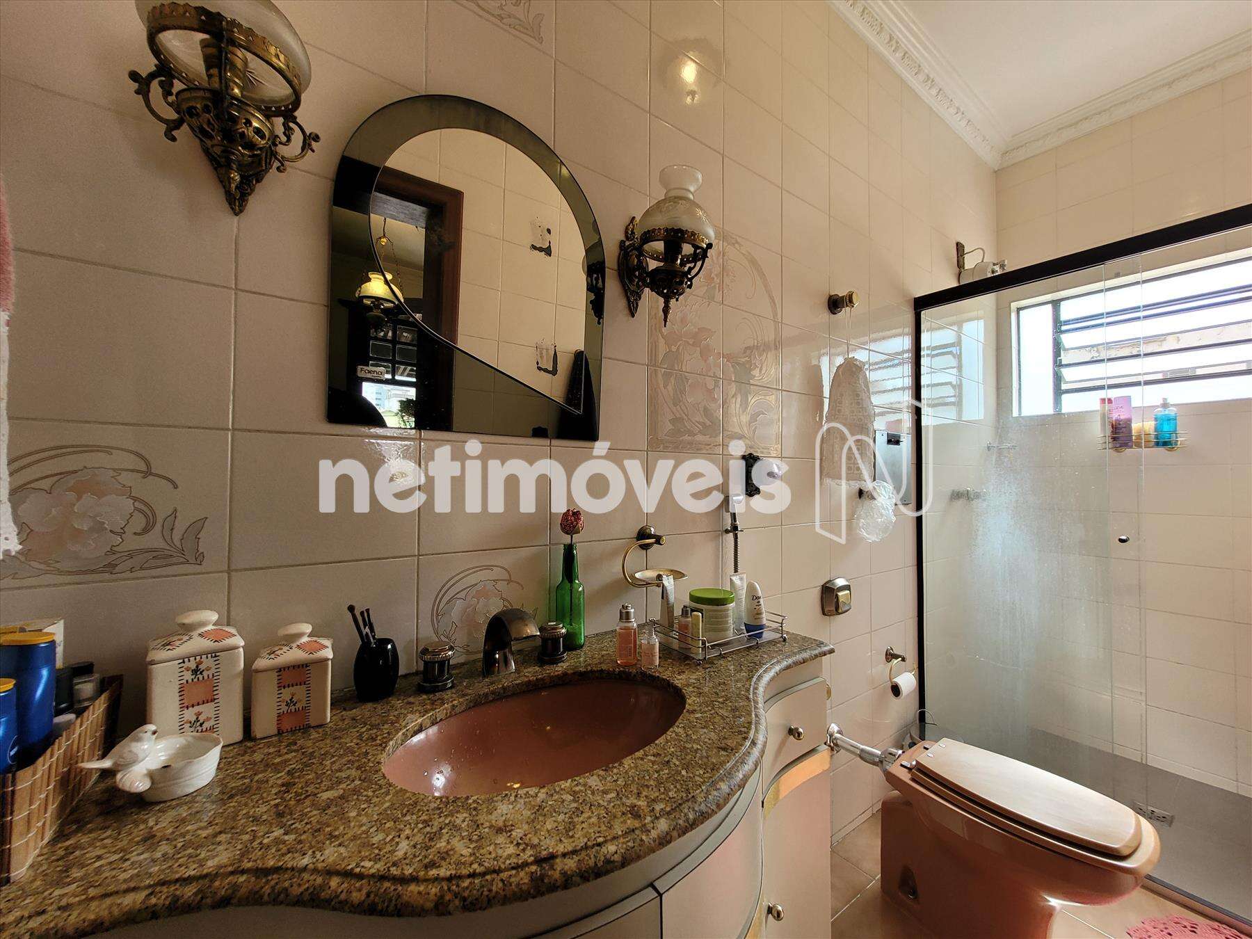 2o. piso: Suíte 04 - B