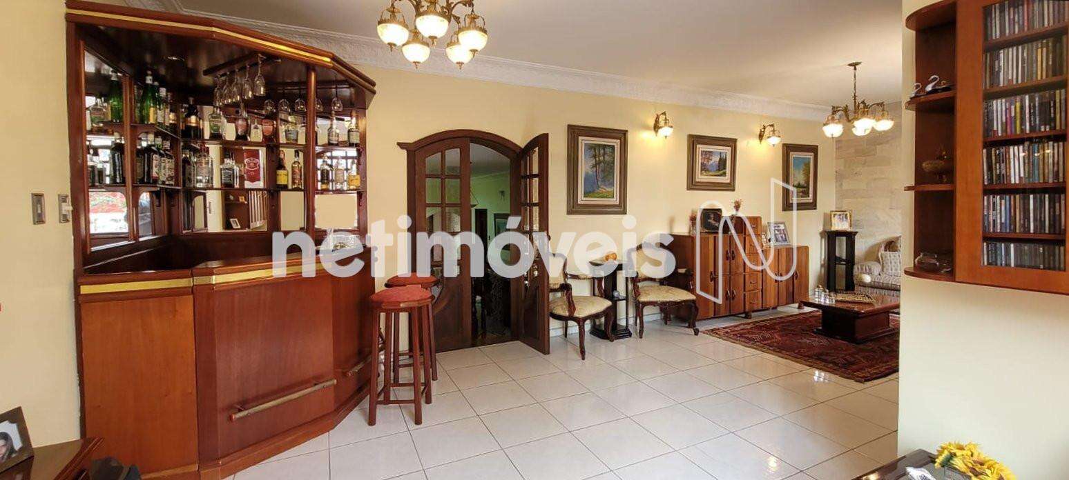 1o. piso: Sala de estar - B