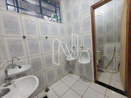  Loja - banho masculino