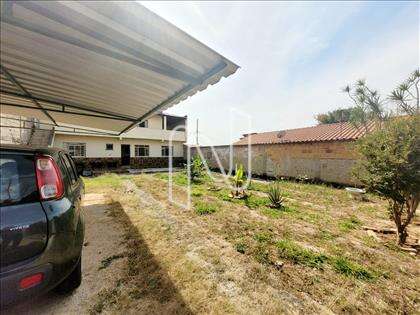 1o. Andar: Quintal - entrada - B