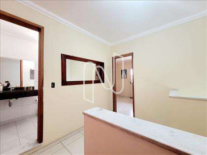 2o. Andar: hall