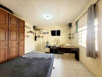2o. Andar: quarto[4]