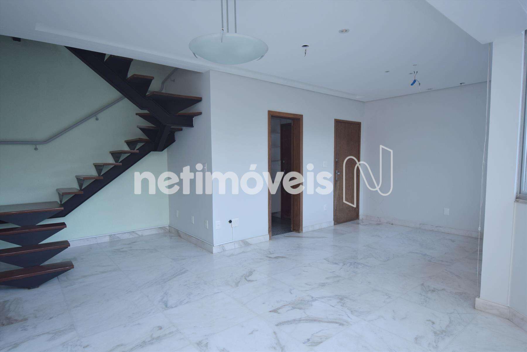 Sala para 02 ambientes  