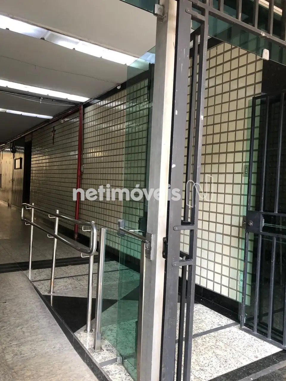 Entrada do prédio