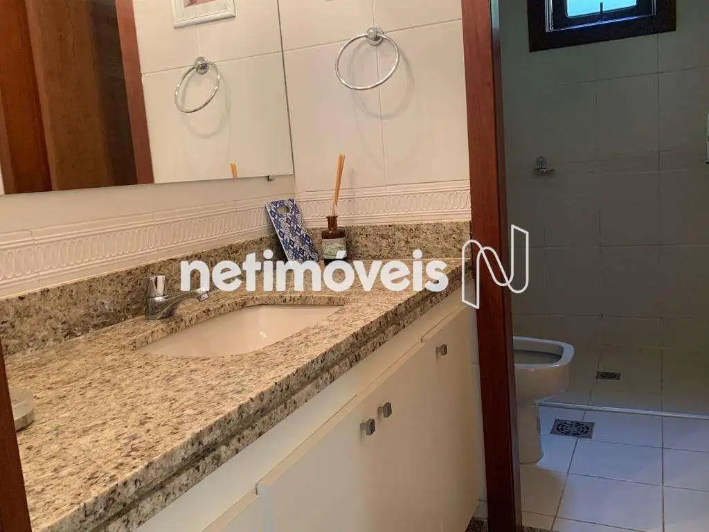 Banheiro social com toucador 