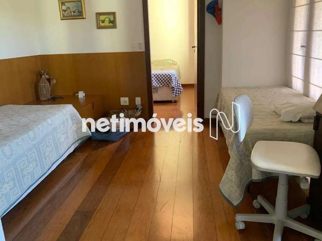 Escritório/sala de TV