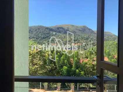 Vista para montanhas 