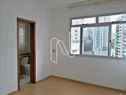Quarto 03 com suite 