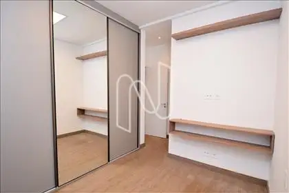 Quarto 01 com armário e suite
