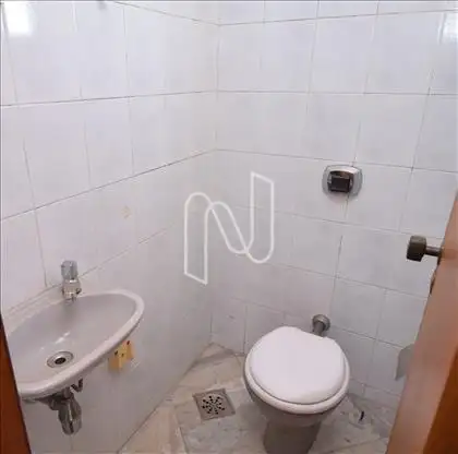 Banheiro 02