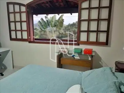 Quarto 01 com suite 