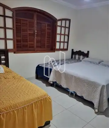 Quarto 02 