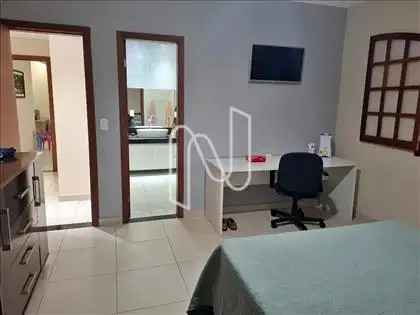 Quarto 01 com suite 