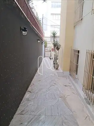 Entrada do prédio