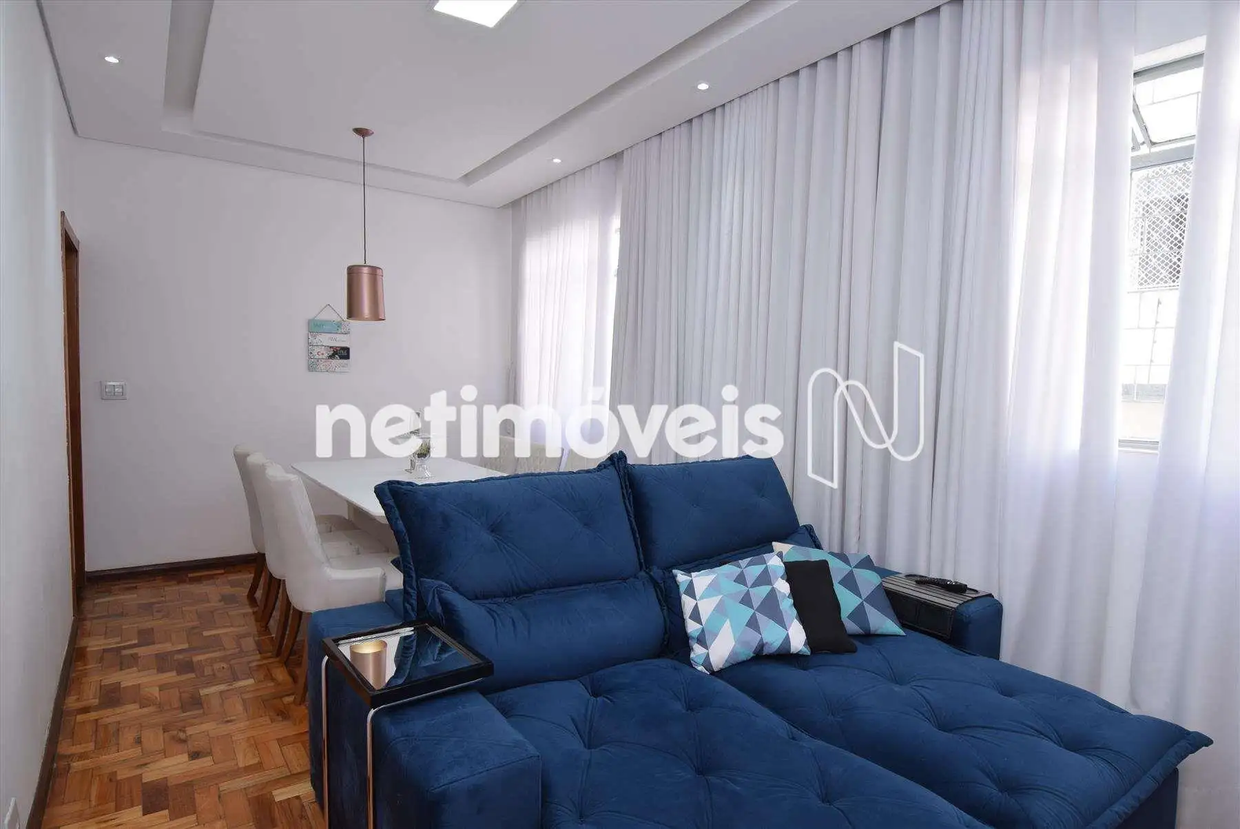 Sala para 02 ambientes